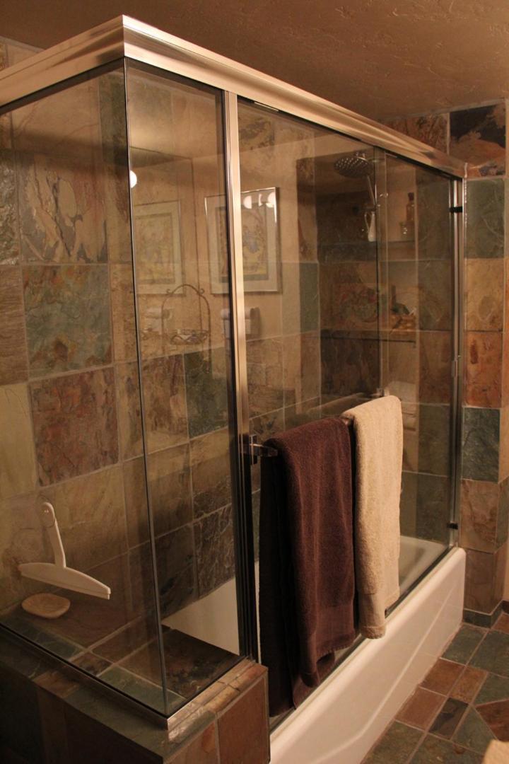Mon Ami Bed And Breakfast Тусон Экстерьер фото