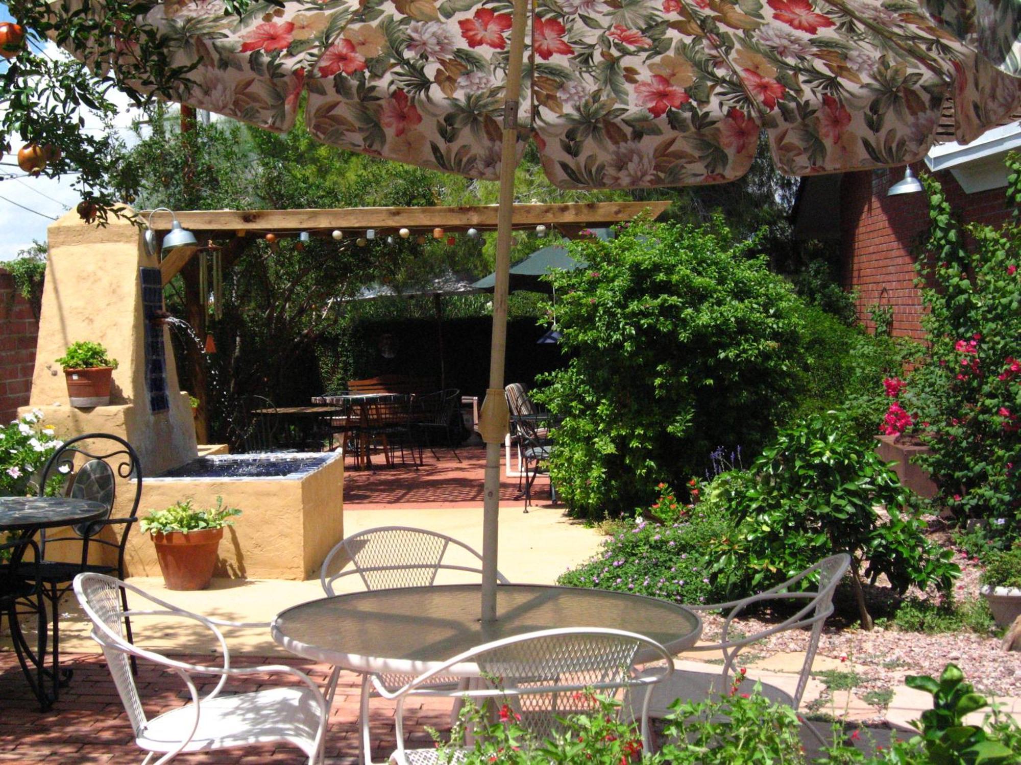 Mon Ami Bed And Breakfast Тусон Экстерьер фото